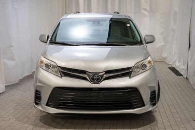 2019 Toyota Sienna LE 8 Passenger