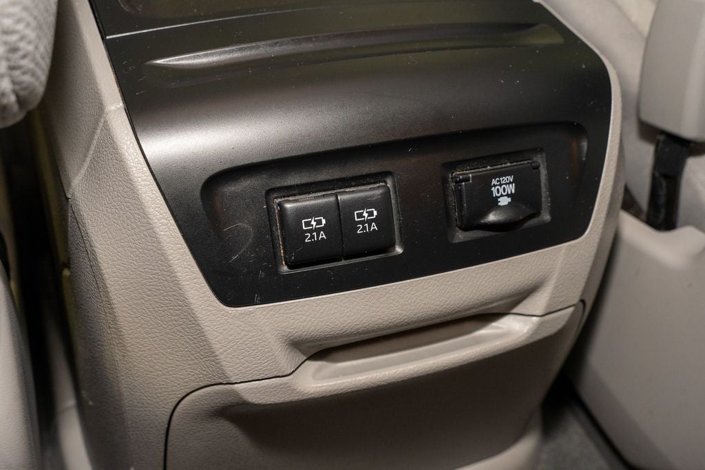 2019 Toyota Sienna LE 8 Passenger