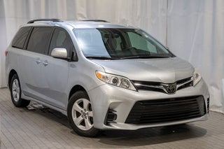 2019 Toyota Sienna LE 8 Passenger