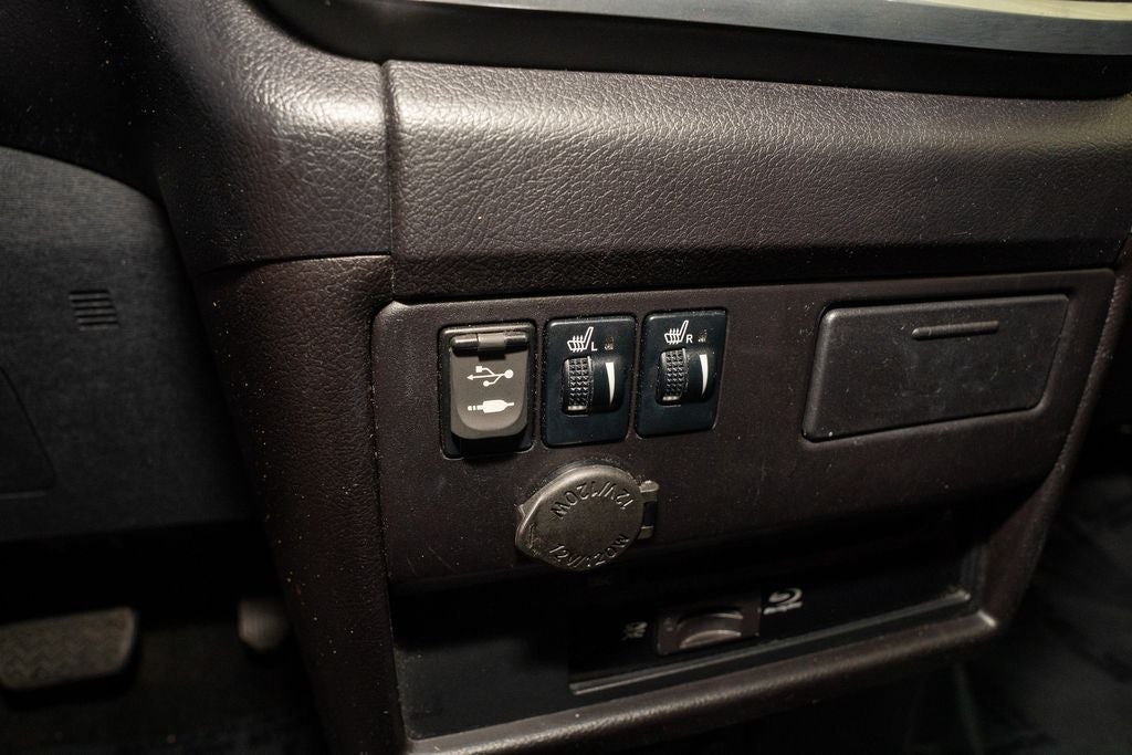 2017 Toyota Sienna SE Premium 7 Passenger