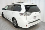 2017 Toyota Sienna SE Premium 7 Passenger