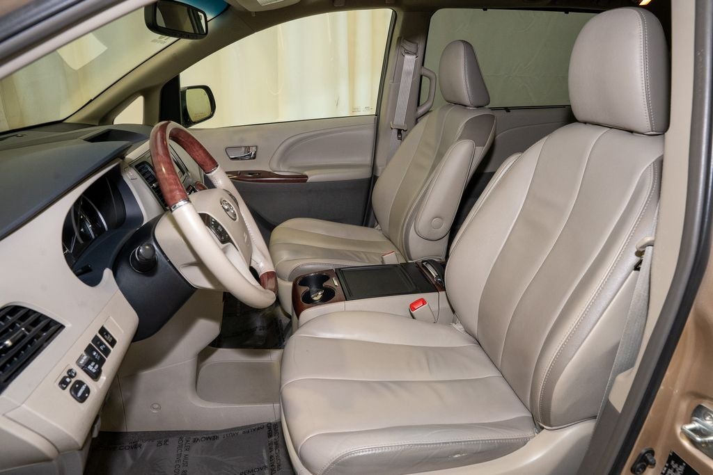 2013 Toyota Sienna Limited