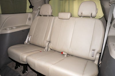 2014 Toyota Sienna XLE 7 Passenger