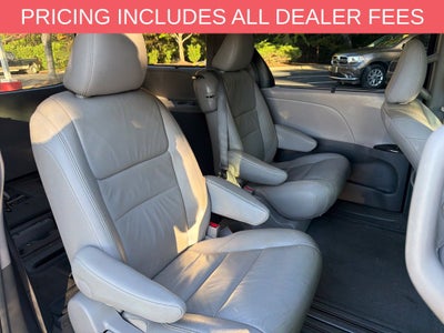 2016 Toyota Sienna XLE Premium 8 Passenger