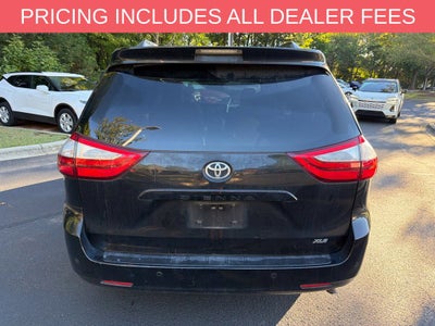 2016 Toyota Sienna XLE Premium 8 Passenger