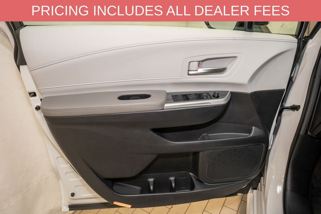 2025 Toyota Sienna XLE 7 Passenger