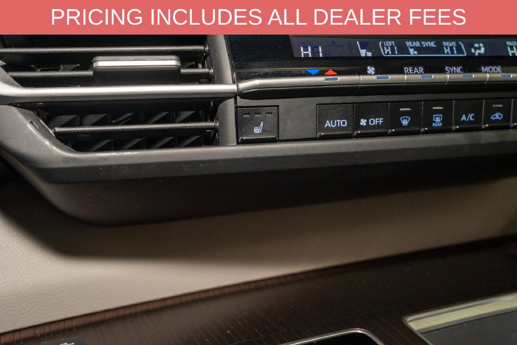 2023 Toyota Sienna XLE 7 Passenger