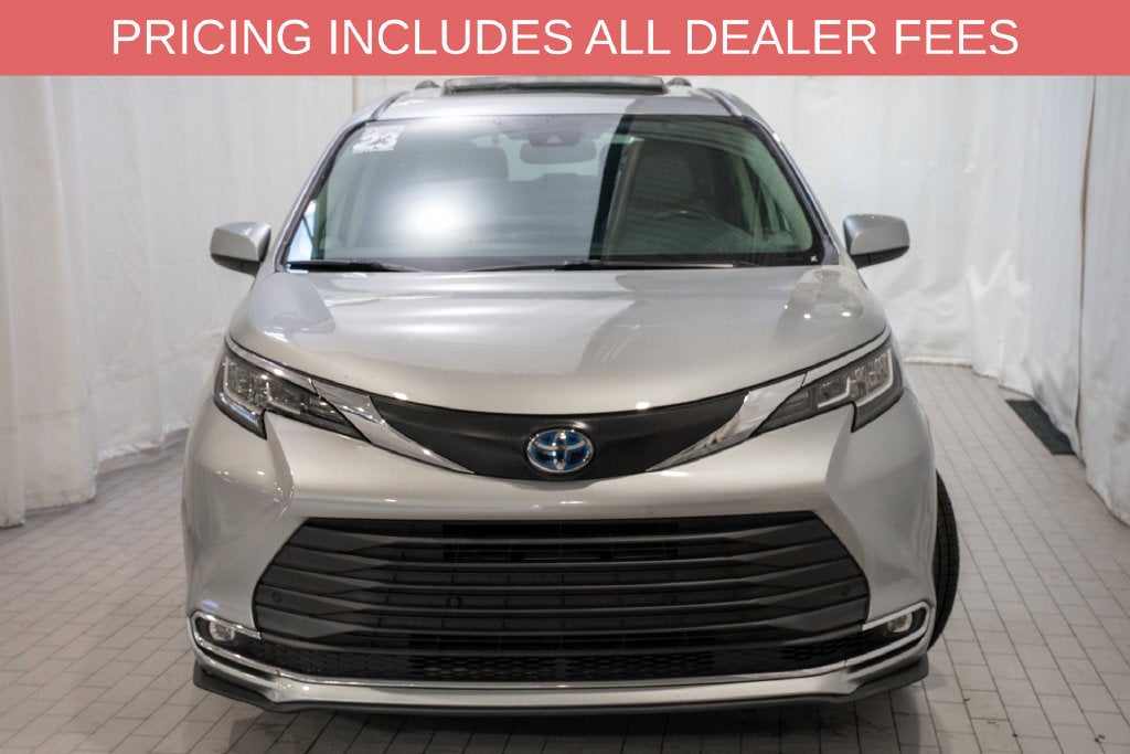 2023 Toyota Sienna XLE 7 Passenger