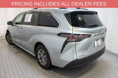 2023 Toyota Sienna XLE 7 Passenger