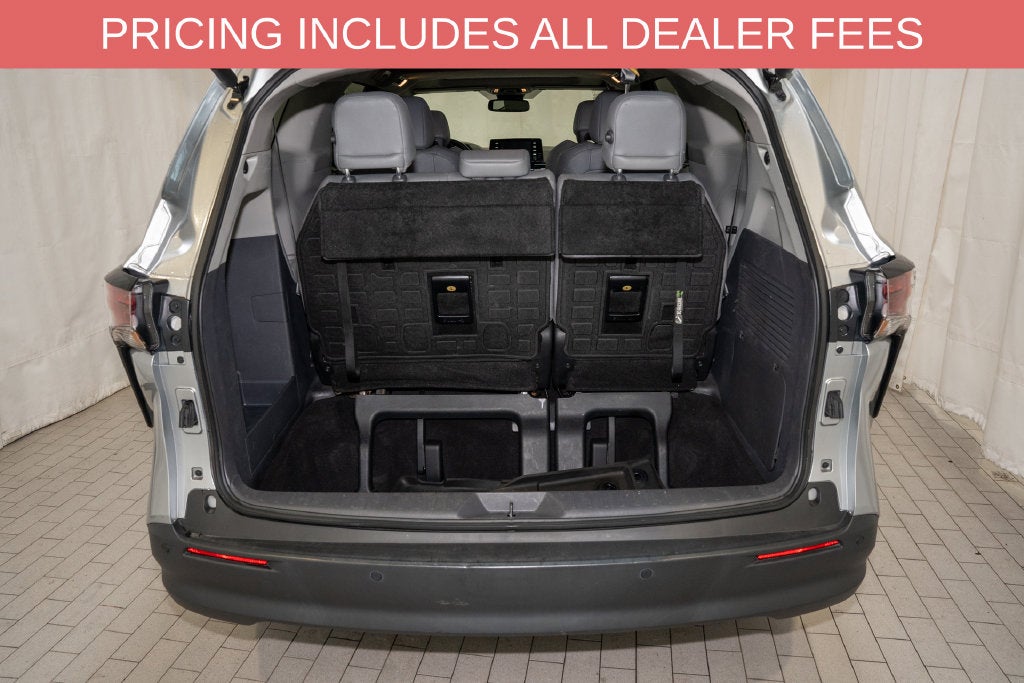 2023 Toyota Sienna XLE 7 Passenger