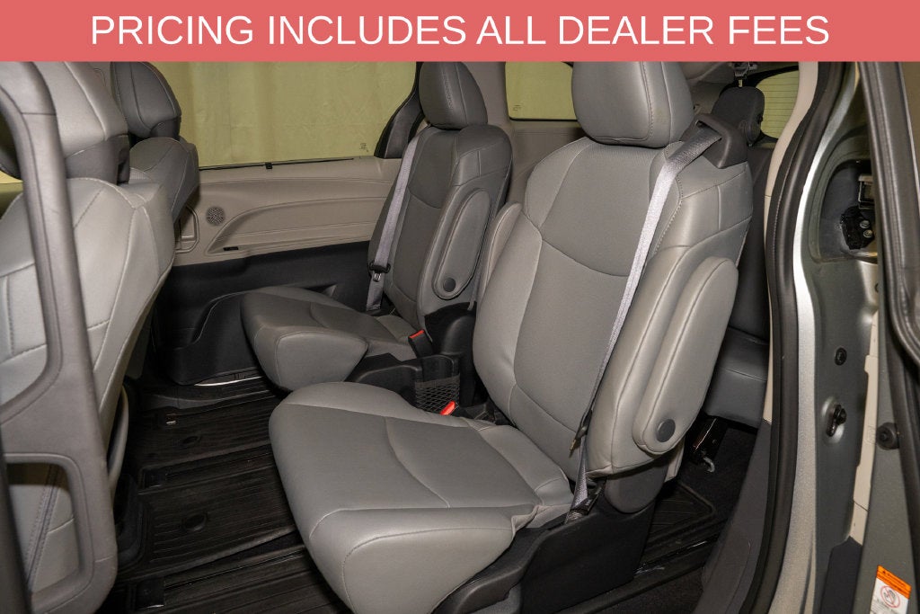 2023 Toyota Sienna XLE 7 Passenger