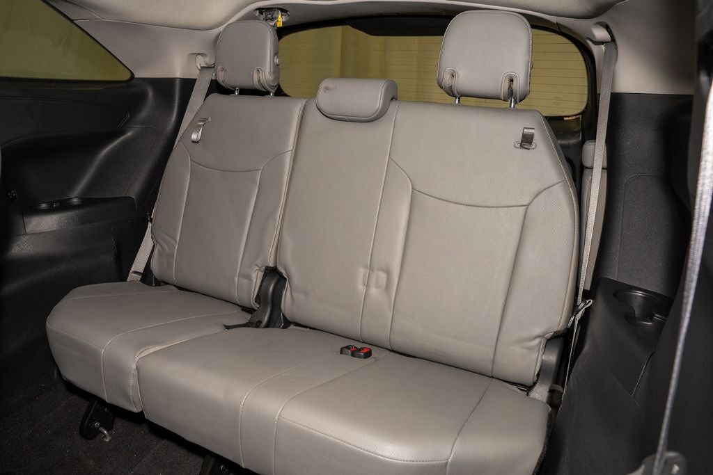 2025 Toyota Sienna XLE 8 Passenger