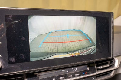 2025 Toyota Sienna XLE 8 Passenger