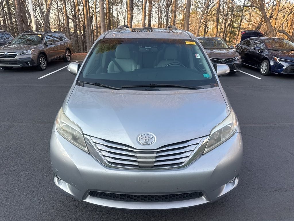 2017 Toyota Sienna Limited Premium 7 Passenger
