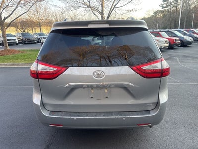 2017 Toyota Sienna Limited Premium 7 Passenger