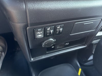 2017 Toyota Sienna Limited Premium 7 Passenger