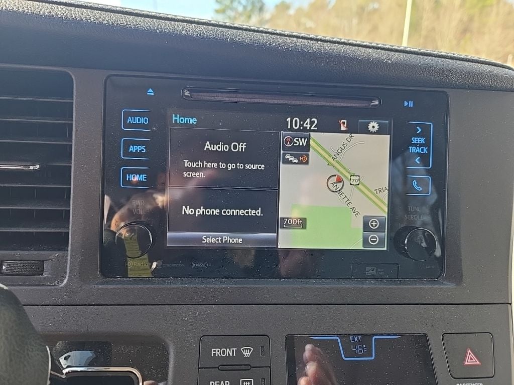 2017 Toyota Sienna XLE 7 Passenger