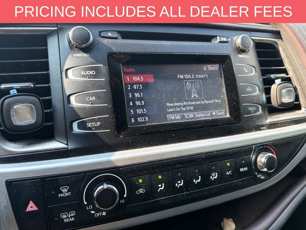 2019 Toyota Highlander LE