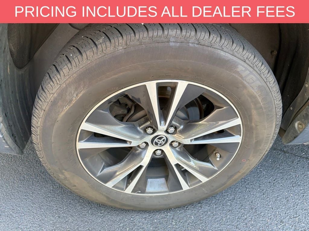 2019 Toyota Highlander LE