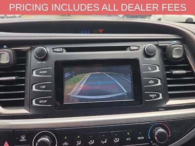 2015 Toyota Highlander LE V6