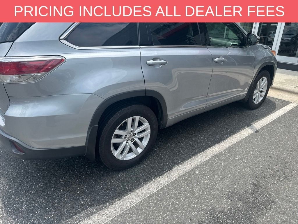 2015 Toyota Highlander LE V6