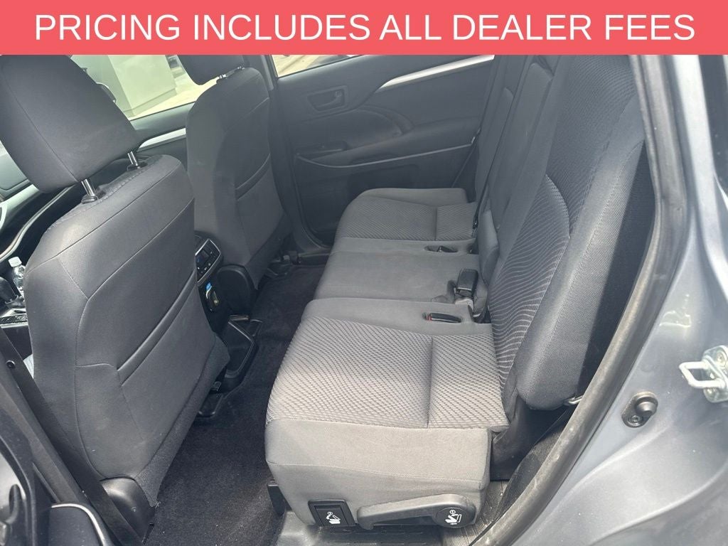 2015 Toyota Highlander LE V6