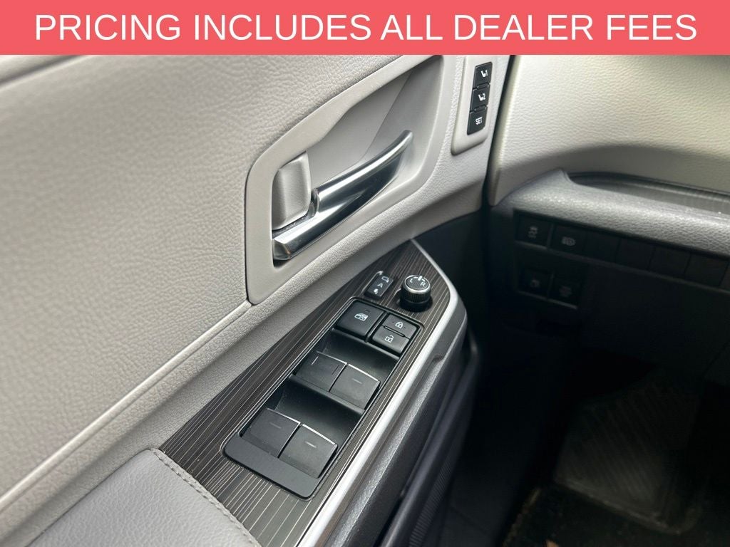 2021 Toyota Sienna Limited 7 Passenger