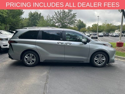 2021 Toyota Sienna Limited 7 Passenger