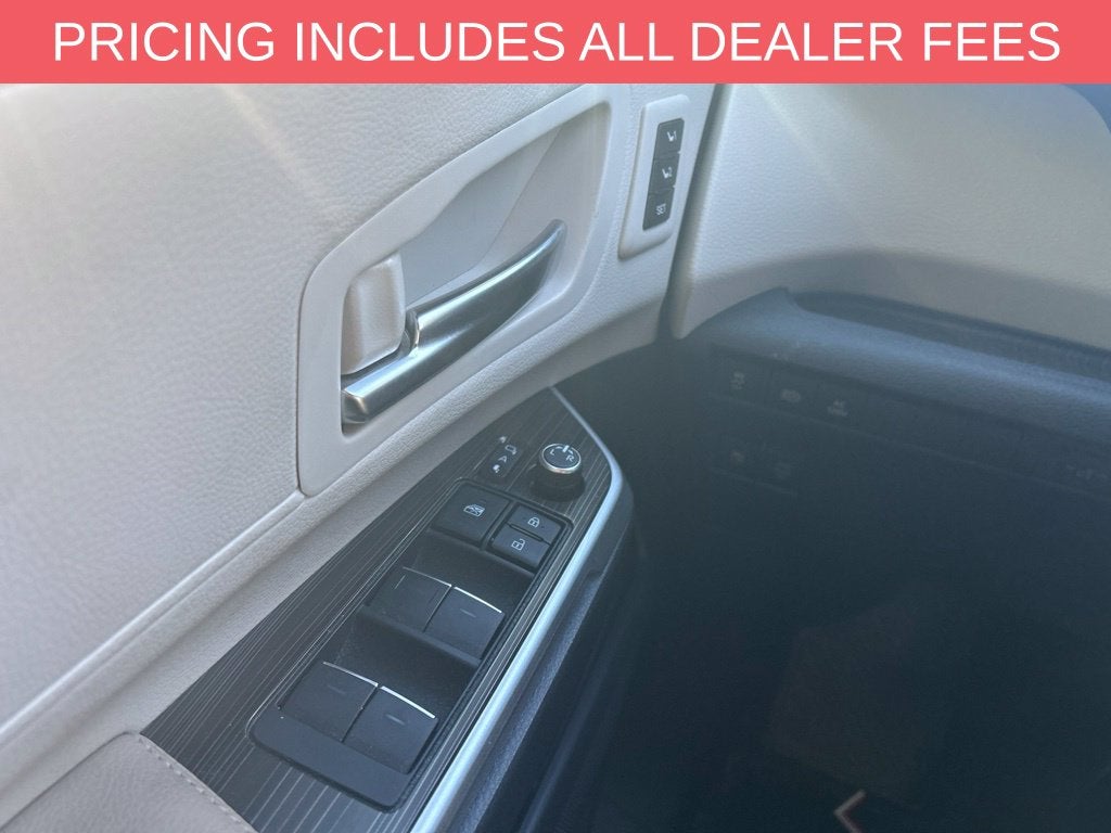 2021 Toyota Sienna Limited 7 Passenger