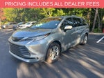 2021 Toyota Sienna Limited 7 Passenger