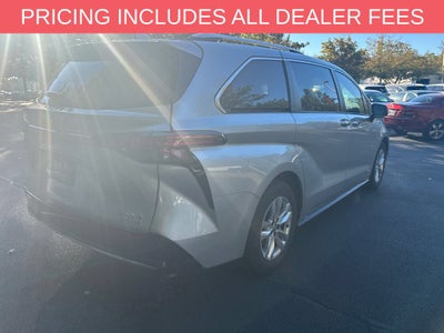 2021 Toyota Sienna Limited 7 Passenger