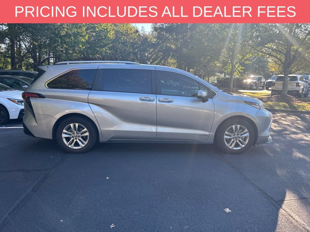 2021 Toyota Sienna Limited 7 Passenger