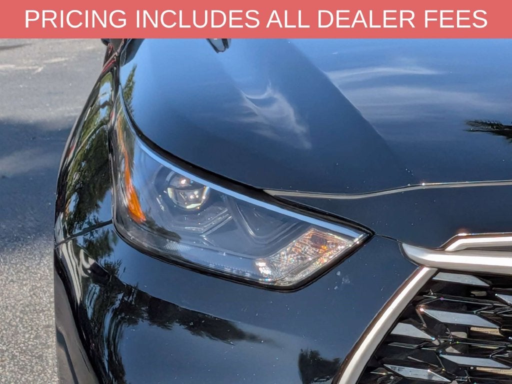 2022 Toyota Highlander LE