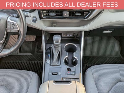 2022 Toyota Highlander LE