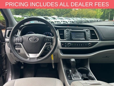 2018 Toyota Highlander LE