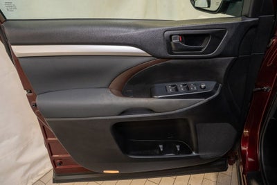 2018 Toyota Highlander LE