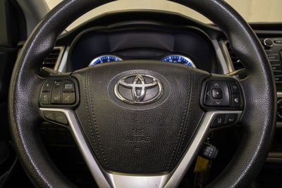 2018 Toyota Highlander LE