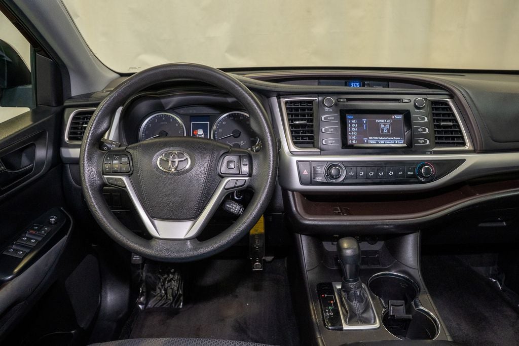 2018 Toyota Highlander LE