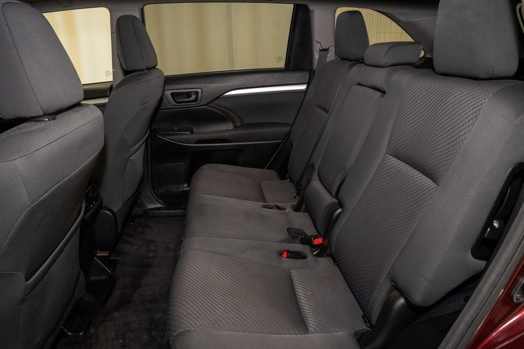 2018 Toyota Highlander LE