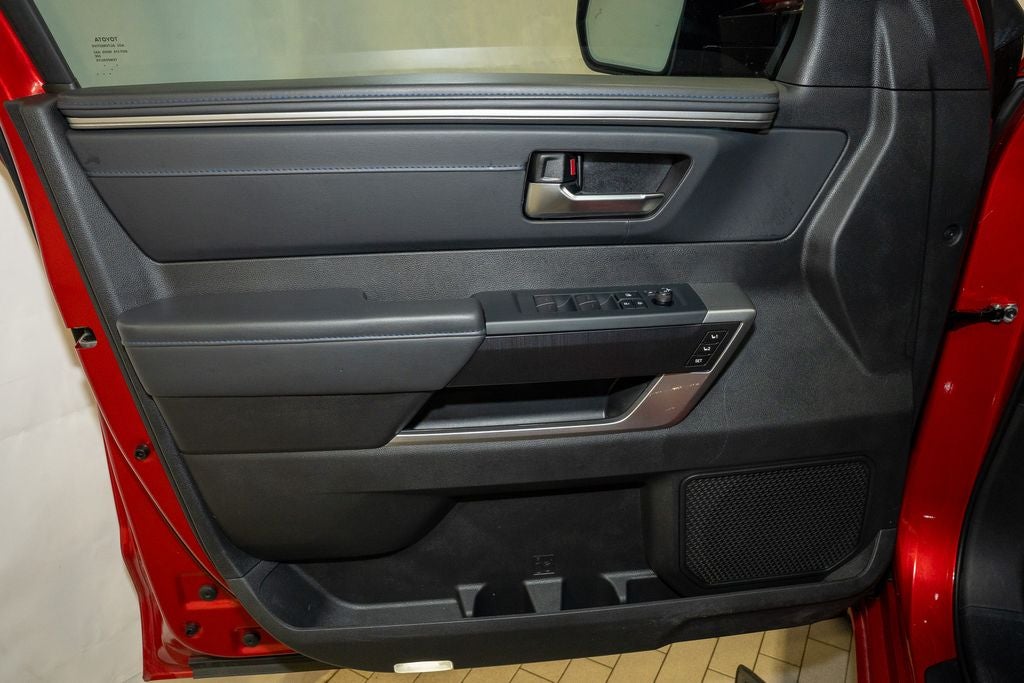 2025 Toyota Tundra Hybrid Platinum