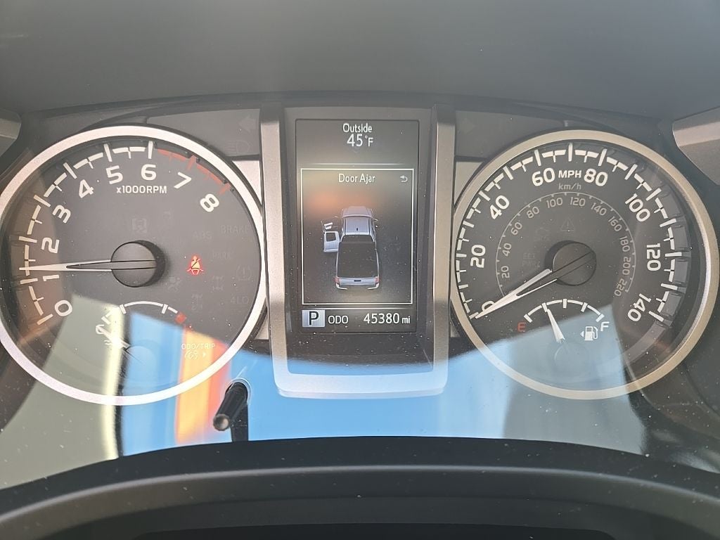 2017 Toyota Tacoma SR5