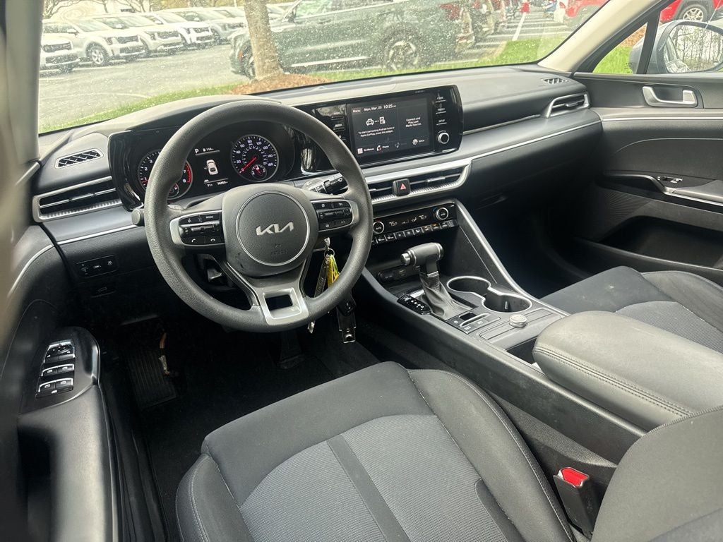 2022 Kia K5 LX