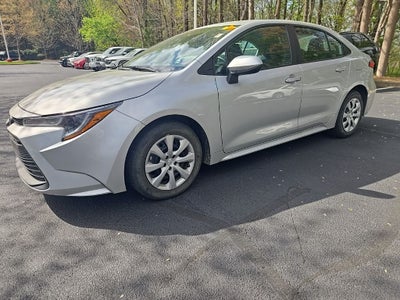 2025 Toyota Corolla LE