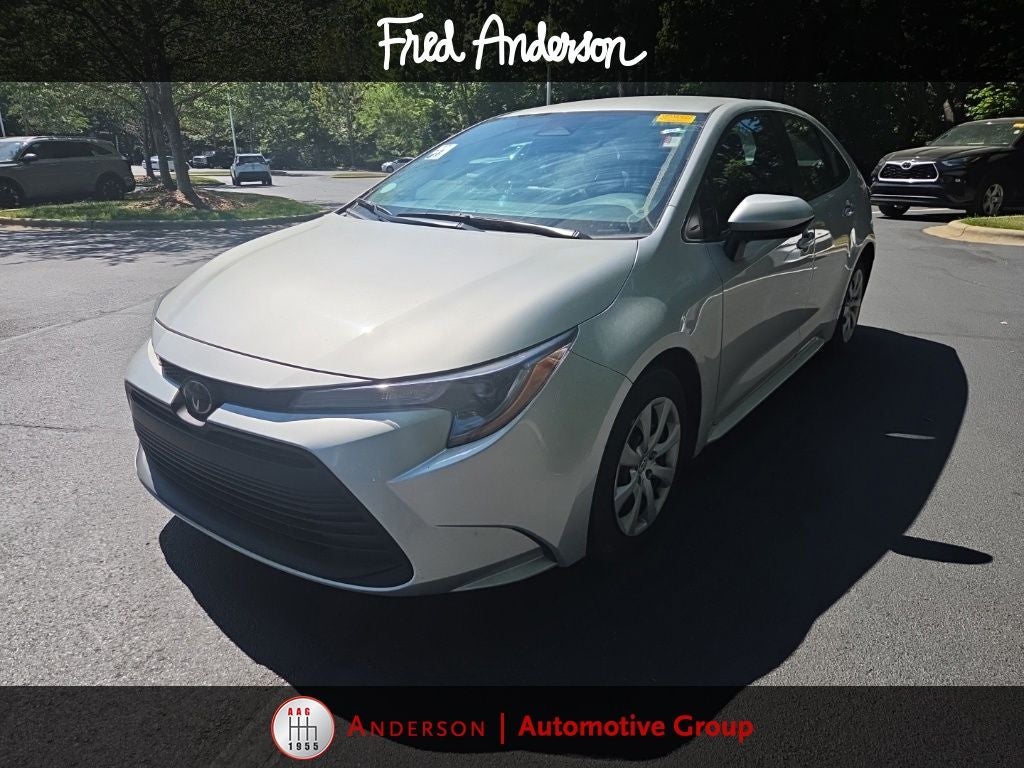 2025 Toyota Corolla LE