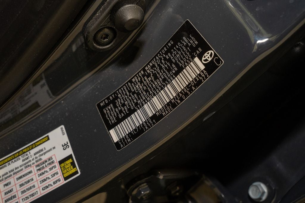 2024 Toyota Corolla LE