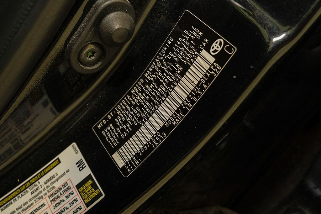 2022 Toyota Corolla LE