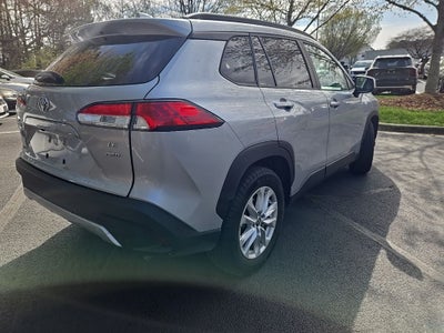 2024 Toyota Corolla Cross LE