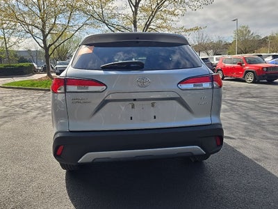 2024 Toyota Corolla Cross LE