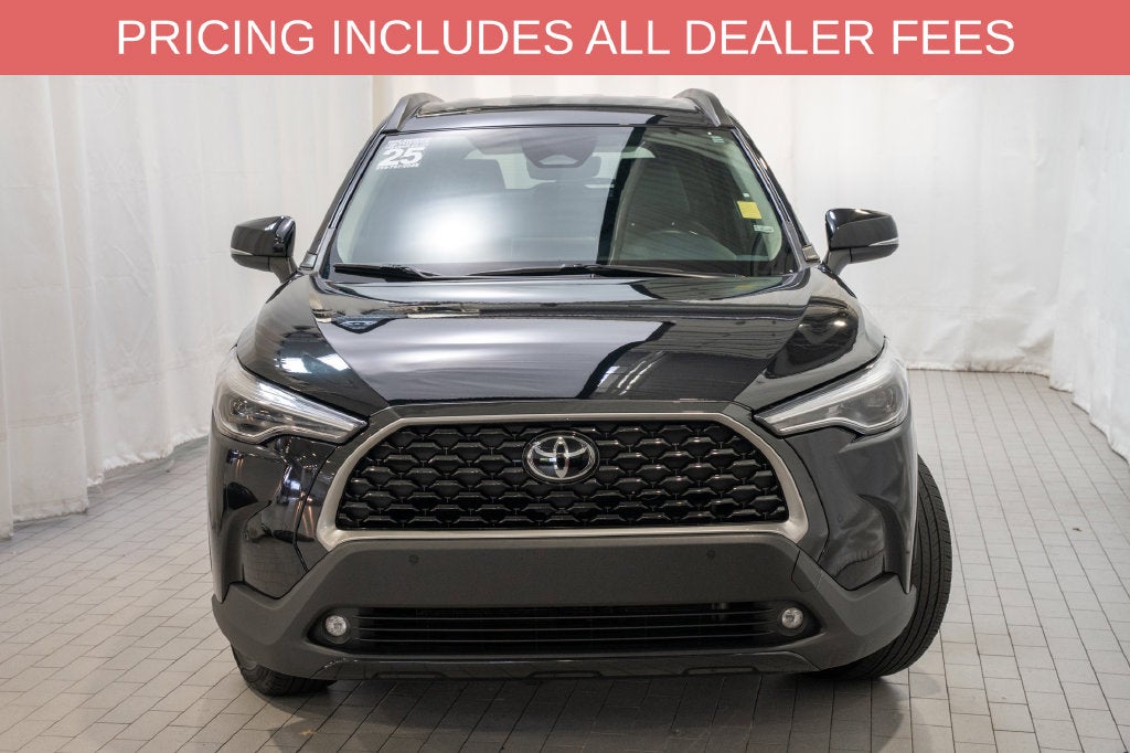 2025 Toyota Corolla Cross XLE