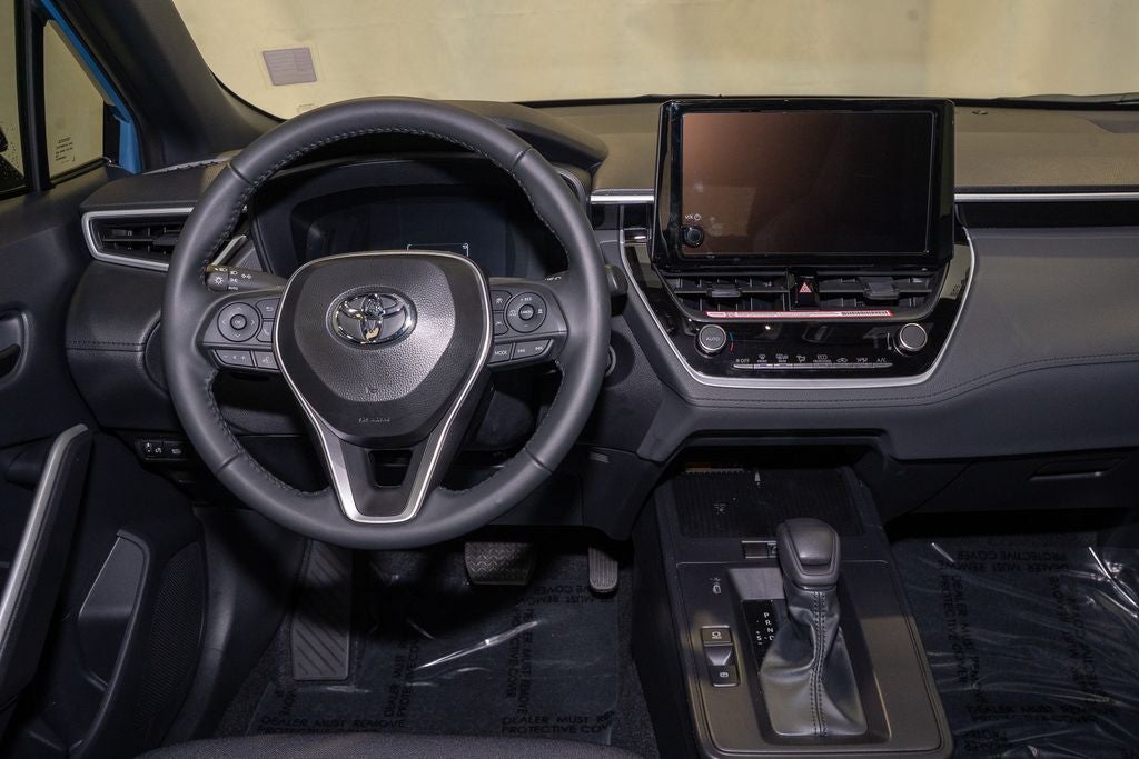 2026 Toyota Corolla Cross Hybrid SE